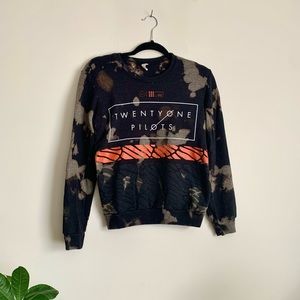 Twenty One Pilots band sweatshirt